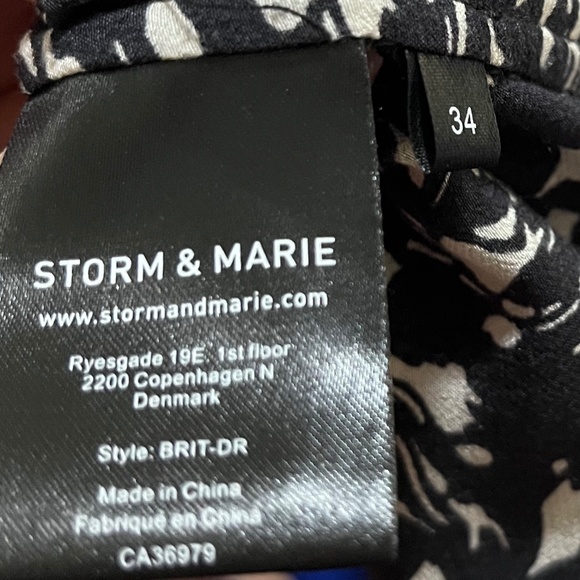 Storm & Marie Brit Dress in All Over Print - Picture 7 of 7